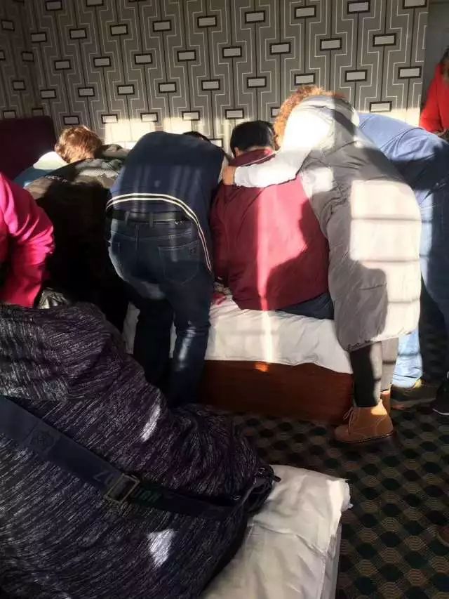 奇石交易中心_中國奇石交易拍賣網(wǎng)_中國奇石交易市場