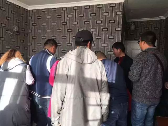 中國奇石交易拍賣網(wǎng)_奇石交易中心_中國奇石交易市場