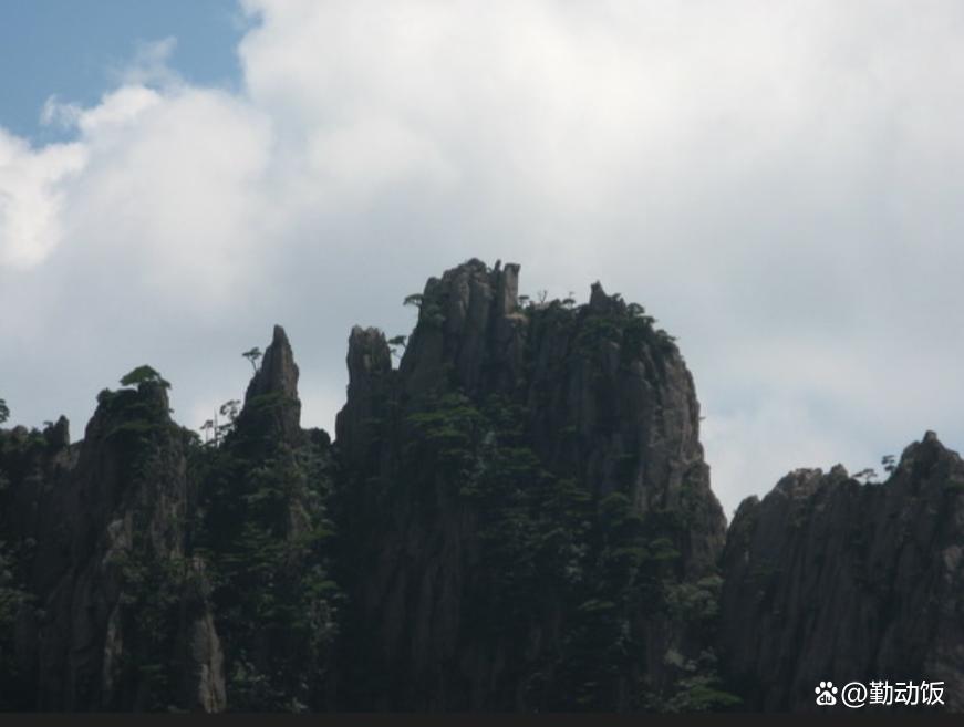 黃山奇石的石頭長什么樣_黃山奇石有什么石頭_黃山石頭奇石有哪些