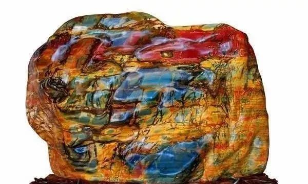 都說(shuō)精品奇石無(wú)價(jià)，為什么？