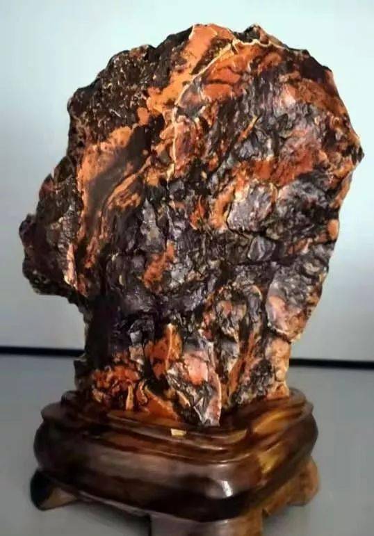 保養奇石用什么油好_奇石怎樣保養_保養奇石的布料最好的是哪種